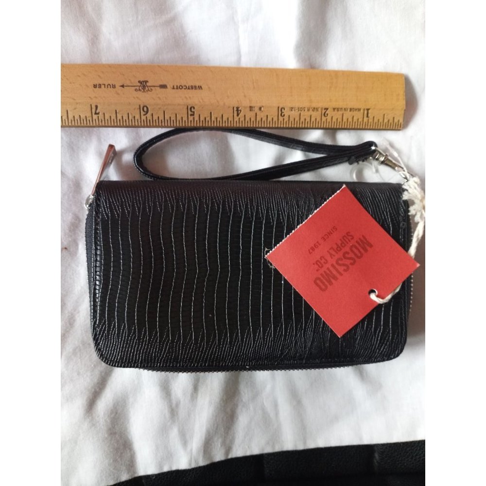 Zipper wallet wristlet nwt